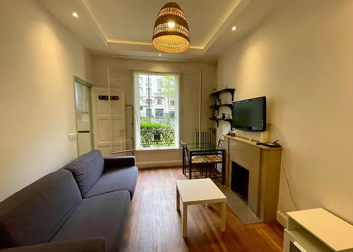 Auteuil Suchet * Paris