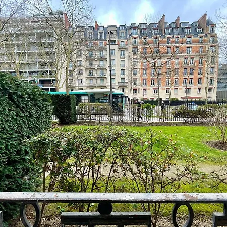 Apartment Auteuil Suchet