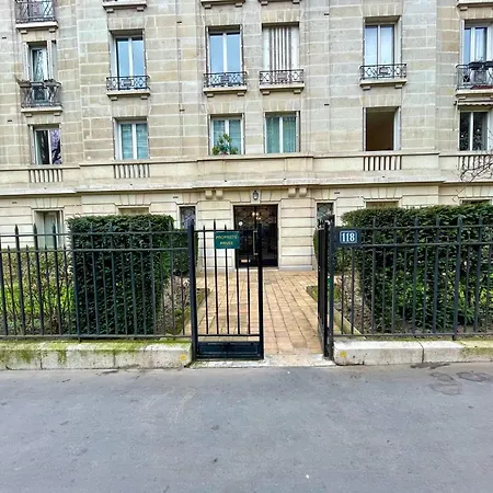 Apartment Auteuil Suchet